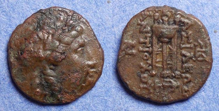 Ancient Coins - Seleucid Kingdom, Antiochos II 261-246 BC, Bronze AE18