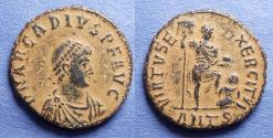 Ancient Coins - Roman Empire, Arcadius 383-408, Bronze AE2