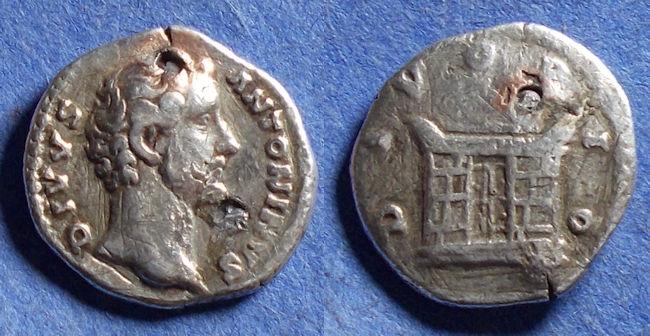 Ancient Coins - Roman Empire, Divus Antoninus Pius 138-161, Silver coated bronze Fourree Denarius