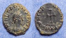 Ancient Coins - Roman Empire, Theodosius II 402-450, Bronze AE4