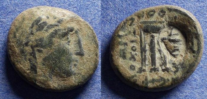 Ancient Coins - Seleucid Kingdom, Antiochos II 261-246 BC, AE16