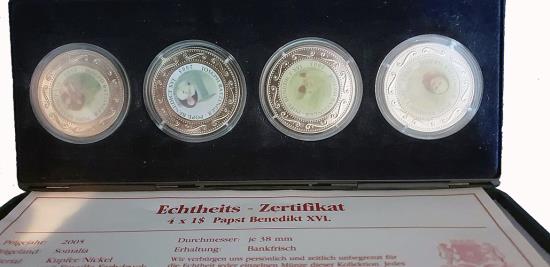 World Coins - Somalia 4 x 1 dollar 2005- Pope Benedikt XVI in black plastic box with COA