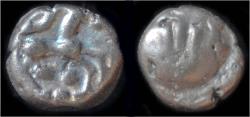 Ancient Coins - Celtic Remi electrum quarter stater aux segments de circles