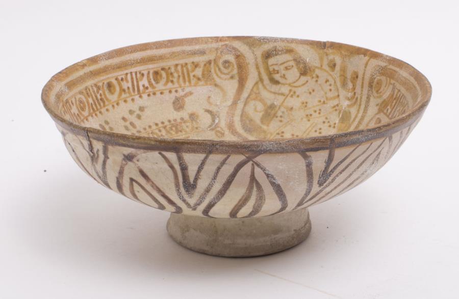 ancient ceramic bowls