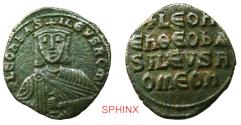 Ancient Coins - 48FG6Z) Leo VI the Wise. 886-912. AE Follis (25 mm, 6.37 g, 6h). Constantinople mint. Crowned and draped bust facing, holding akakia / +LЄOҺ/ЄҺ ӨЄO ЬA/SILЄVS R/OmЄOҺ in four lines.