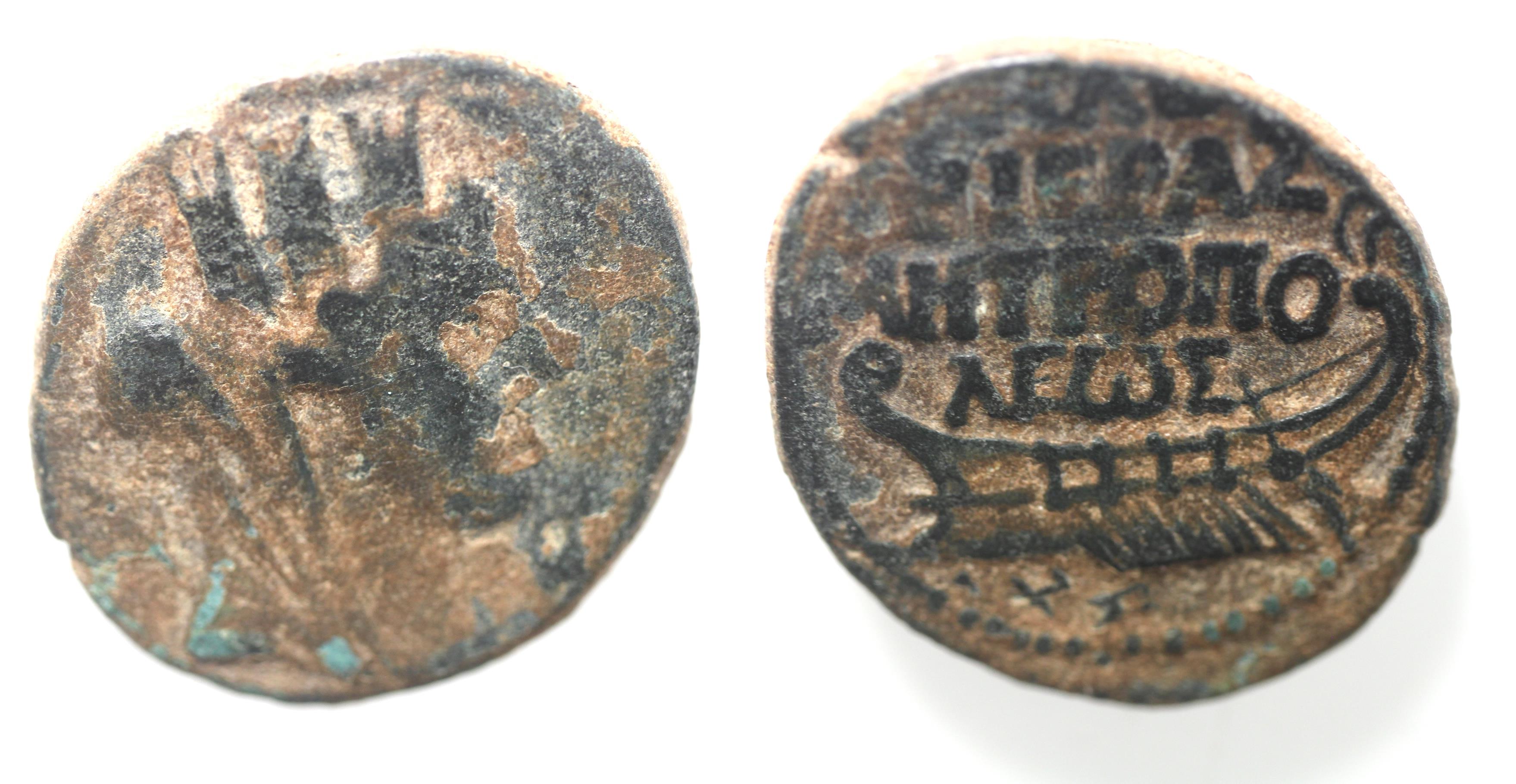 phoenicia-tyre-pseudo-autonomous-22-tyche-galley-greek-coins