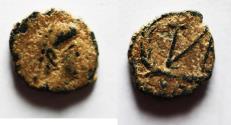Ancient Coins - Anastasius I (491-518). Æ Nummus.