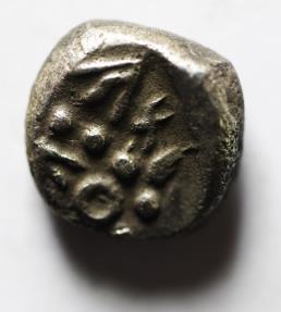 Ancient Coins - Northern Arabia. Uncertain mint. Fourth century BC. AR drachm (11mm, 3.58g). Imitating Athens.