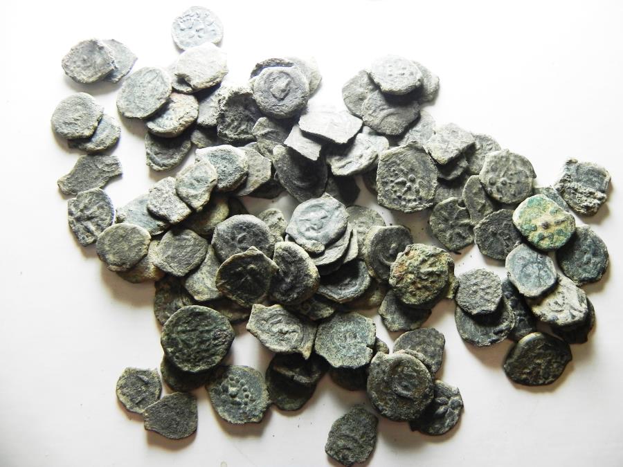 AS FOUND!!!!: HIGH QUALITY. JUDAEAN 103 ANCIENT WIDOW'S MITE COINS