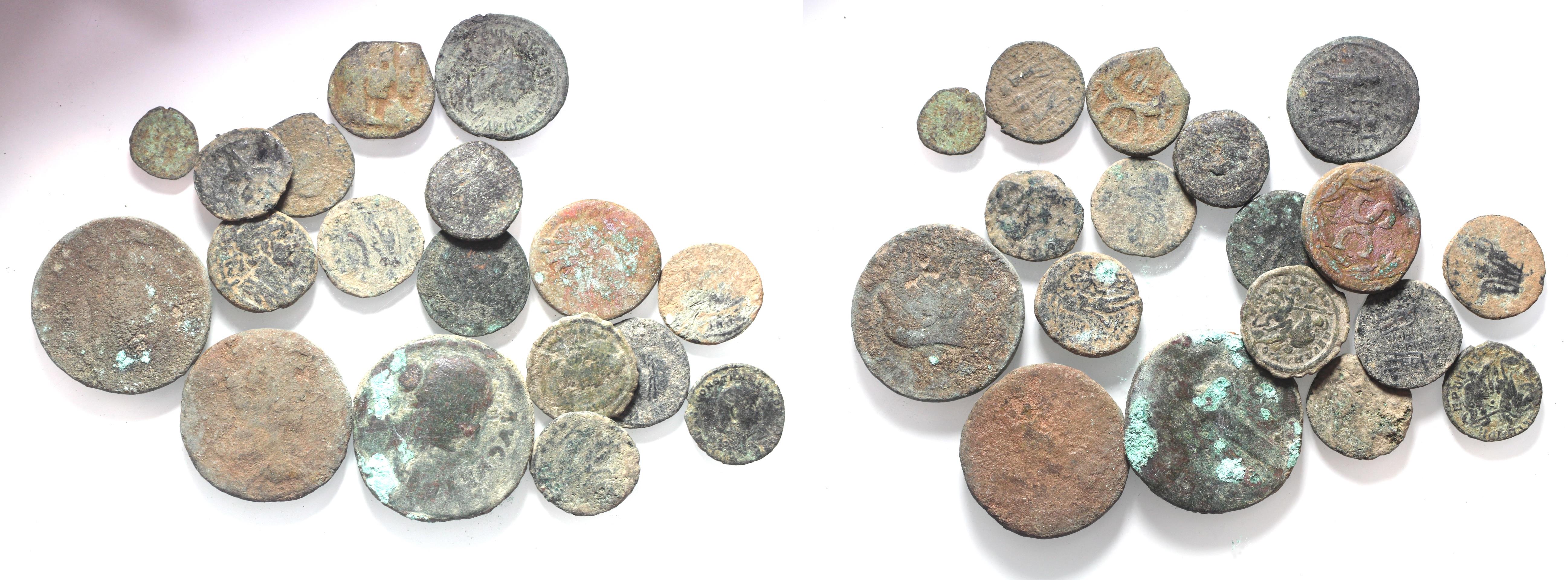 AS FOUND. LOT OF 18 ROMAN AE COINS | Lots & Collections