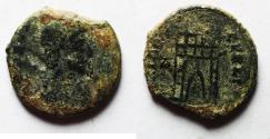 Ancient Coins - ROMAN AE 4 . CAMP GATE