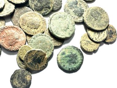 ROMAN AE COINS. AS FOUND LOT OF 36 | Lots & Collections