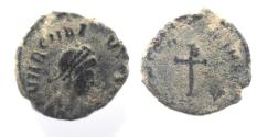 Ancient Coins - ARACADIUS AE 4 WITH CROSS