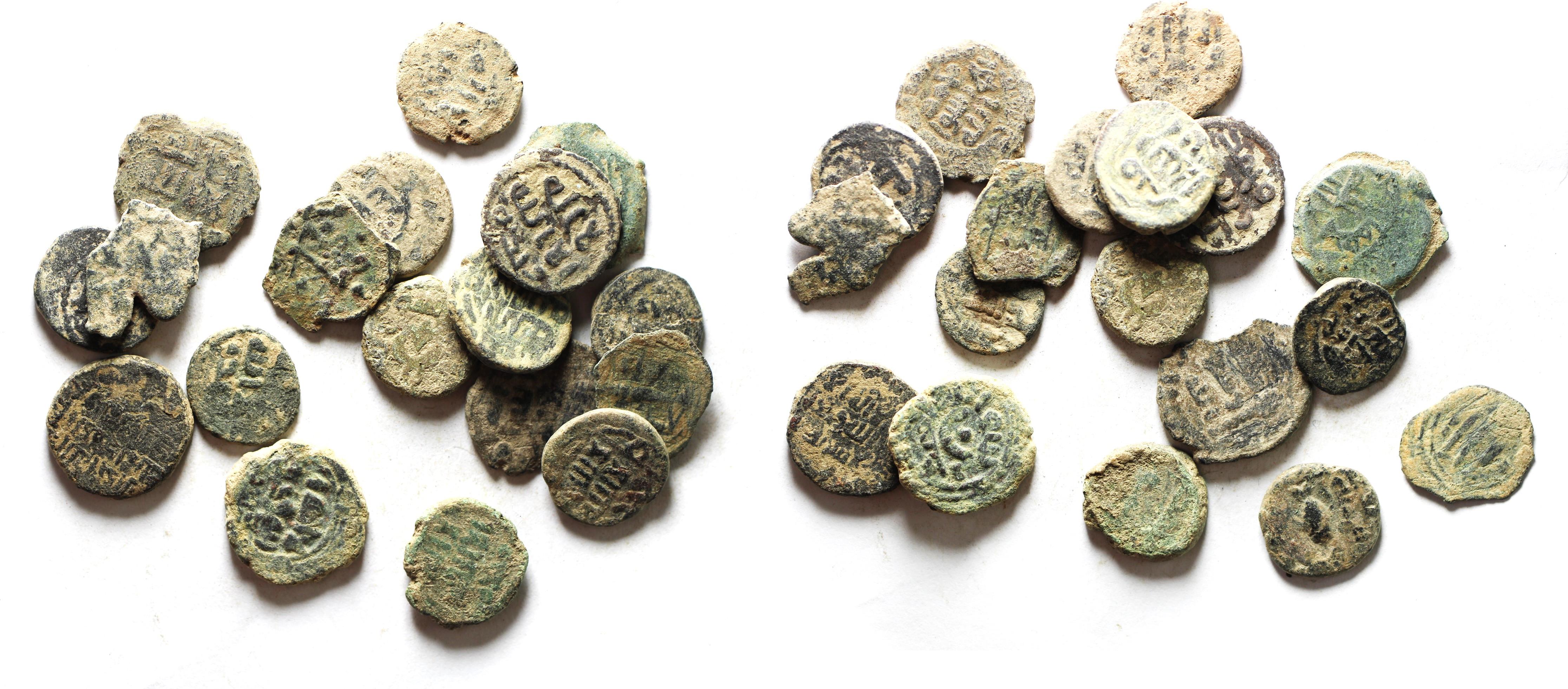 AS FOUND. LOT OF 18. ANCIENT ISLAMIC BRONZE COINS | Lots & Collections