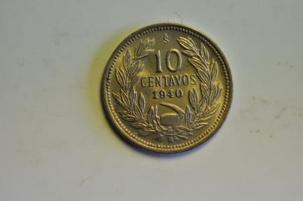 World Coins - Chile; 10 Centavos 1940