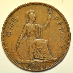 World Coins - Great Britain Bronze Penny 1944
