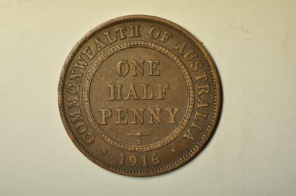 World Coins - Australia; 1/2 Penny 1916