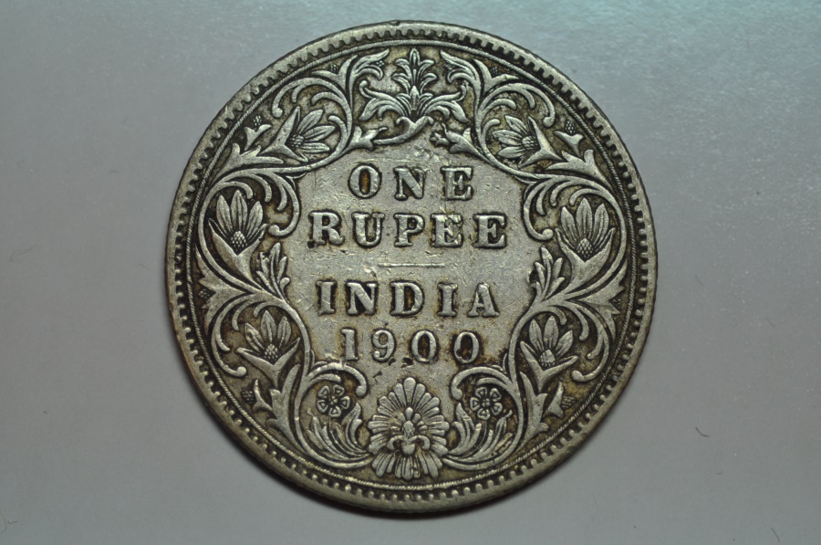 India; Silver Rupee 1900 VF Asian and Middle Eastern Coins