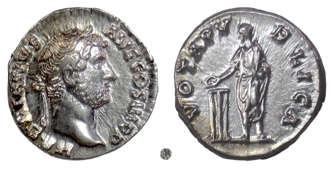 Fides publica on Hadrian's coin (Photo