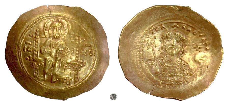 BYZANTINE, MICHAEL VII DUCAS. AV Histamenon Nomisma, Constantinople,  1071-1078 AD
