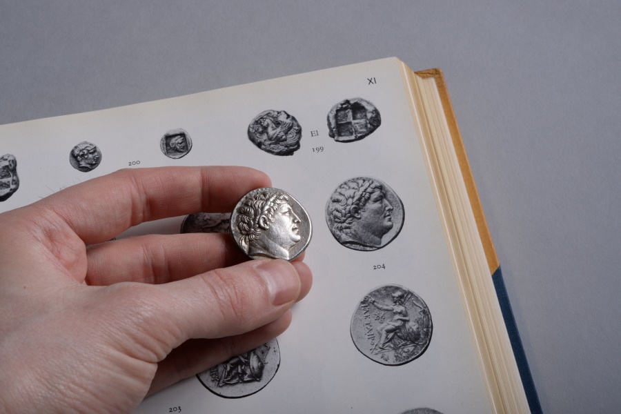 241BC  Coin Ancient Greek Silver Tetradrachm  of King Attalos of Pergamon