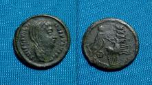 Ancient Coins - Divus Constantine I the Great Æ4 / Hand of God