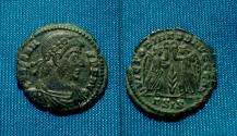 Ancient Coins - Constans  Æ16 / Two Victories palm
