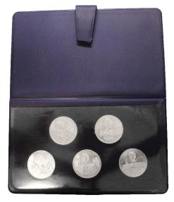 World Coins - Queen Elizabeth 1977 Silver Jubilee 5 Commemorative Medals