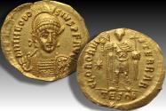 AV gold solidus Theodosius II, Thessalonica mint 421-430 A.D. - GLOR ORVIS TERRAR -