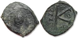 Ancient Coins - AE half-follis / 20 nummi Maurice Tiberius, Antioch or Constantinople mint (?) dated RY 5 circa 586-587 A.D. - barbaric?