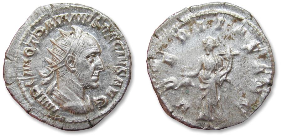 Ancient Coins - AR antoninianus Trajan Decius. Rome mint 250-251 A.D. - VBERITAS AVG -