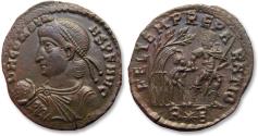 Ancient Coins - Æ light maiorina Constans, Rome mint, officina B or E, circa 348-349 A.D.
