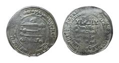 World Coins - Abbasid AR Dirham al-Muqtadir al-Kufa AH 300