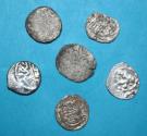 World Coins - Lot comprising 6 unidentified Islamic silver obols