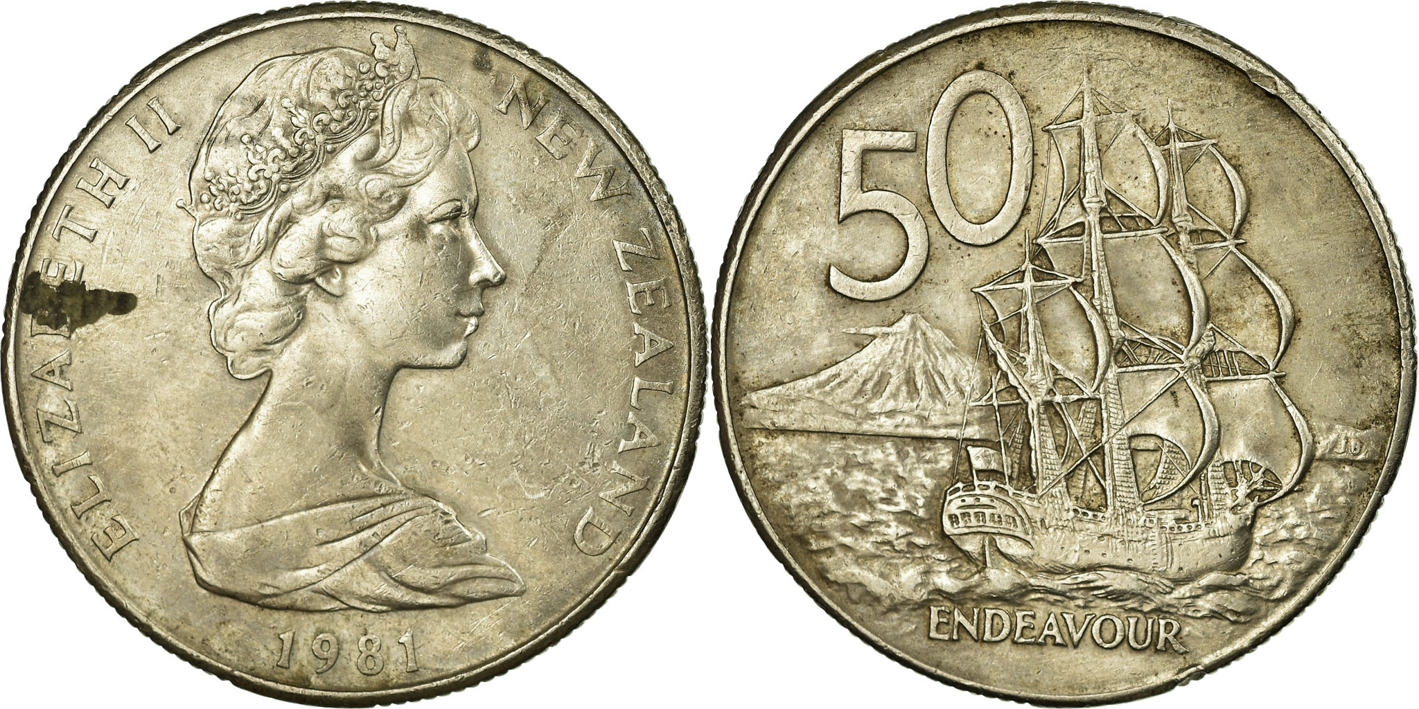 スイス　ヘルベチア50c 1867〜78 SWITZERLAND 59 Z43 1867-78 50c VIOLET SEATED HELVETIA (#1