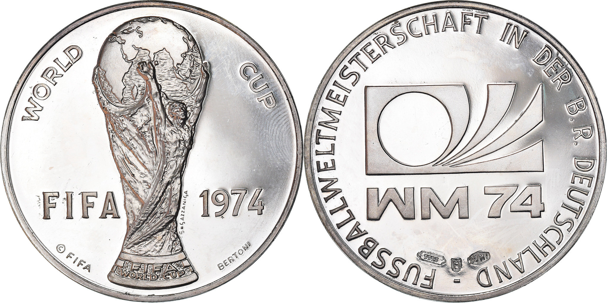 【激レア入手困難】FIFAコンフェデレーションズ杯2001 Finalピンバッジ Germany, Medal, Football, FIFA World Cup, Sports & leisure, 1974