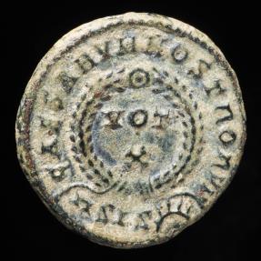 Ancient Coins - Crispus - CAESARVM NOSTRORUM VOT X, Siscia - 18 mm / 3.16 gr.