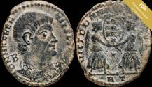 Ancient Coins - Magnentius - VICTORIAE DD NN AVG ET CAESS, Rome - 22 mm / 4.49 gr.