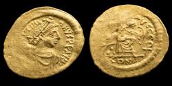 Ancient Coins - Justinian I Gold Semissis - VICTORIA AVGGG, Constantinople - 19 mm / 2,23 gr.