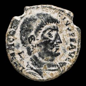 Ancient Coins - Magnentius - VICTORIAE DD NN AVG ET CAESS, Rome - 21 mm / 4.60 gr.