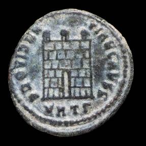 Ancient Coins - Crispus - PROVIDENTIAE CAESS, Heraclea - 19 mm / 3.26 gr.