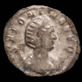 Ancient Coins - Salonina Antoninianus - FECVNDITAS AVG - 23 mm / 1.98 gr.