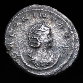 Ancient Coins - Salonina Antoninianus - CERERI AVG - 22 mm / 3.20 gr.
