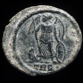 Ancient Coins - Constantine I - Constantinopolis, Rome - 18 mm / 1.92 gr.