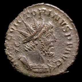 Ancient Coins - Victorinus Antoninianus - PIETAS AVG - 21 mm / 3.41 gr.