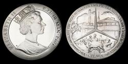 World Coins - 1989, Elizabeth II 1 Crown. Royal Visit Isle of Man - 38 mm / 28,52 gr.