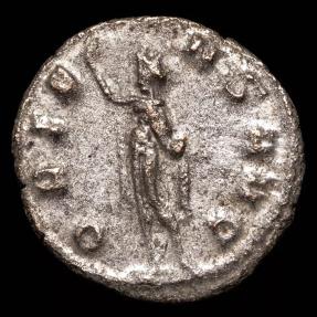 Ancient Coins - Gallienus Antoninianus - ORIENS AVG - 20 mm / 2.49 gr.