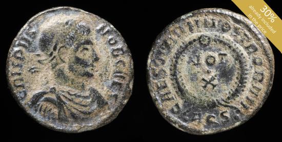 Ancient Coins - Crispus - CAESARVM NOSTRORUM VOT X, Aquileia - 19 mm / 2.17 gr.