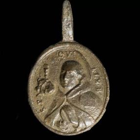 Ancient Coins - Medal XVI-XVII centuries, S. Pedro Alcantara / S. Pascual Bailon - 27X17 mm.