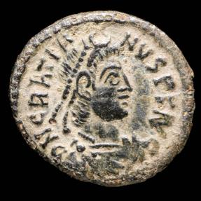 Ancient Coins - Gratian - VOT XV MVLT XX - 15 mm / 1.52 gr.